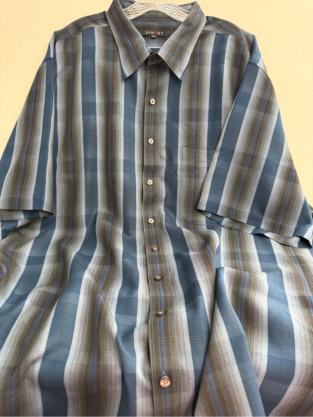 Synergy Men's Blue & Gray Striped Short-Sleeve Button-Down Shirt